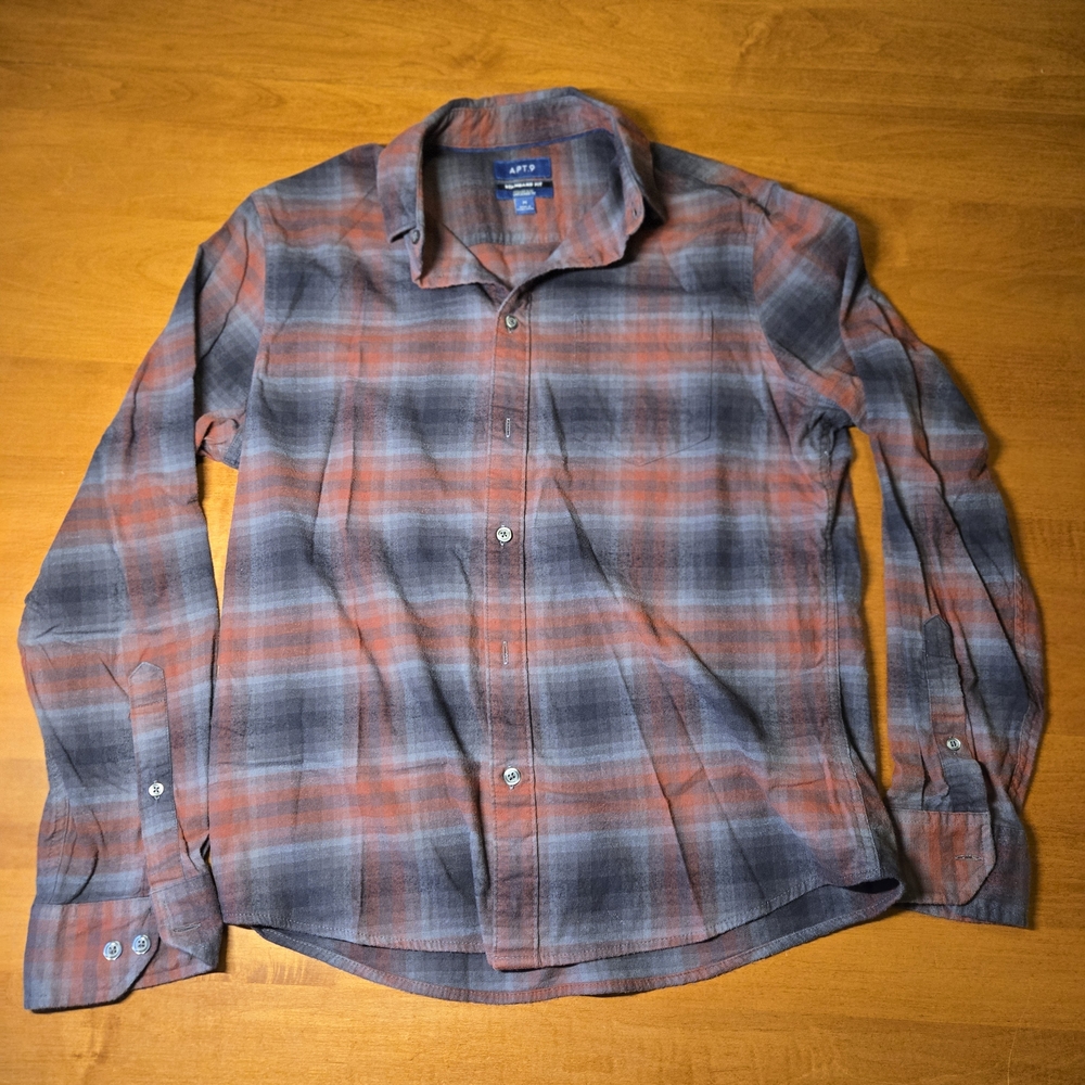 Apt. 9 Men's Plaid Button-Down Shirt in Gray and Red
